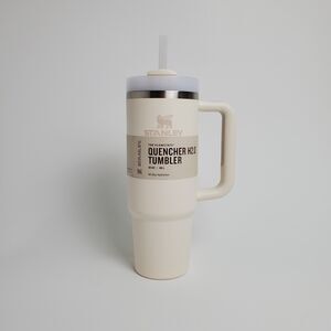 Stanley Quencher H2.0 Flowstate Stainless Steel 30 Oz Cream Minor Damage